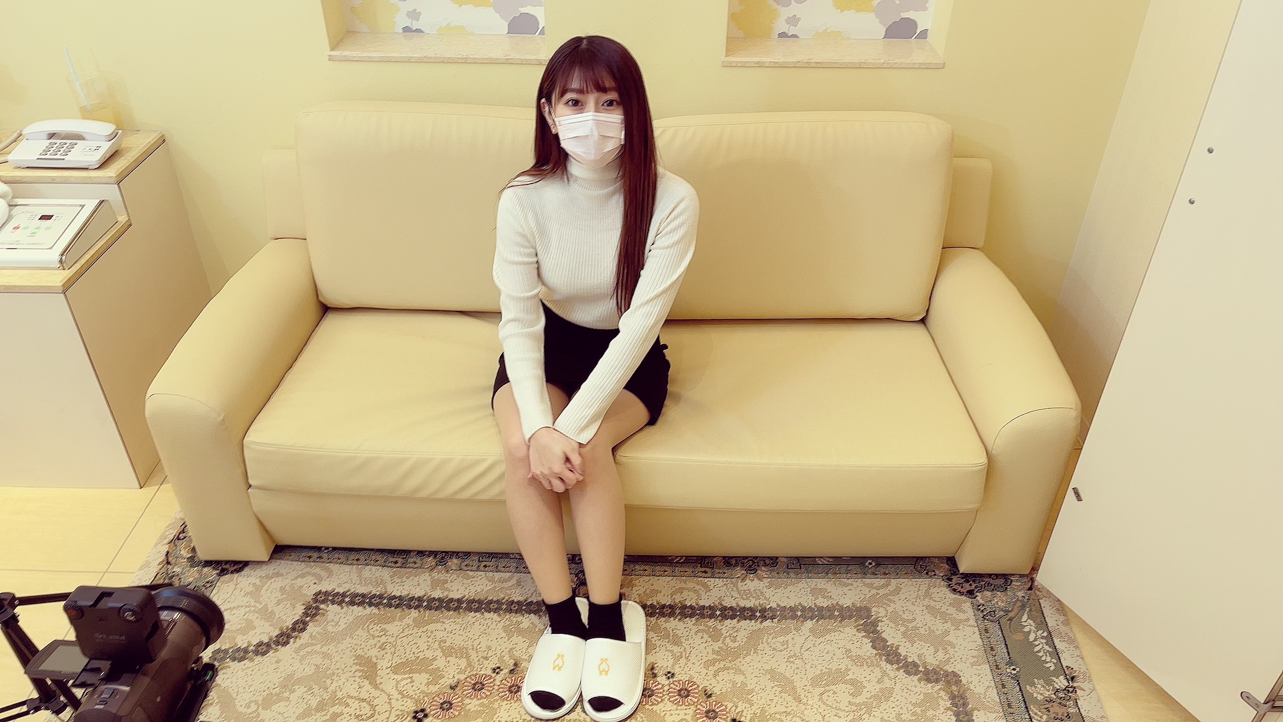 ★严禁放过这位女性!是那个长了头发更性感的女孩。